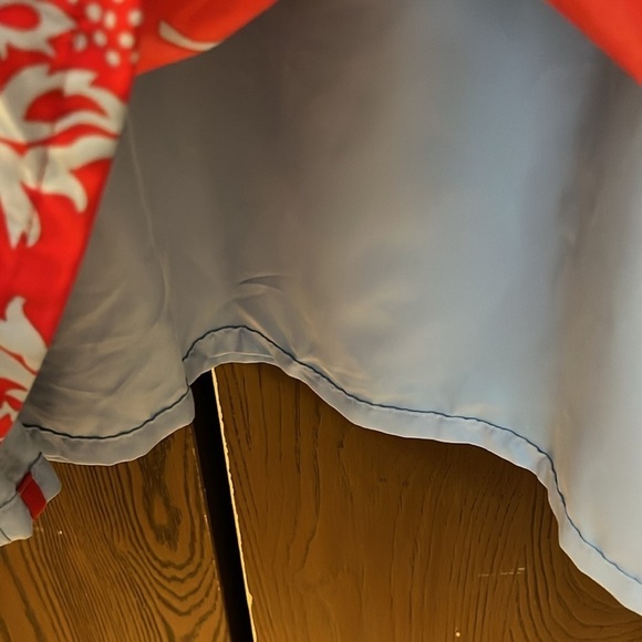 No tag sleeveless red dress with blue floral design. Size Medium - Picture 4 of 7